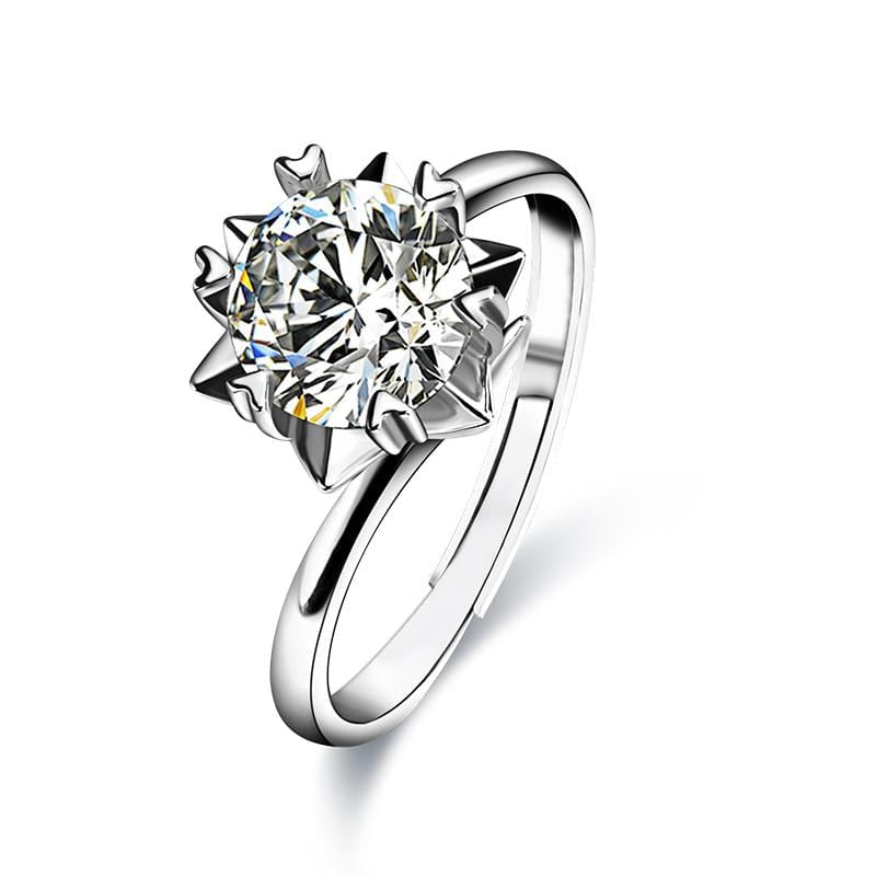 Elegant Sterling Silver Solitaire Engagement Ring with 1 Carat Moissanite Stone