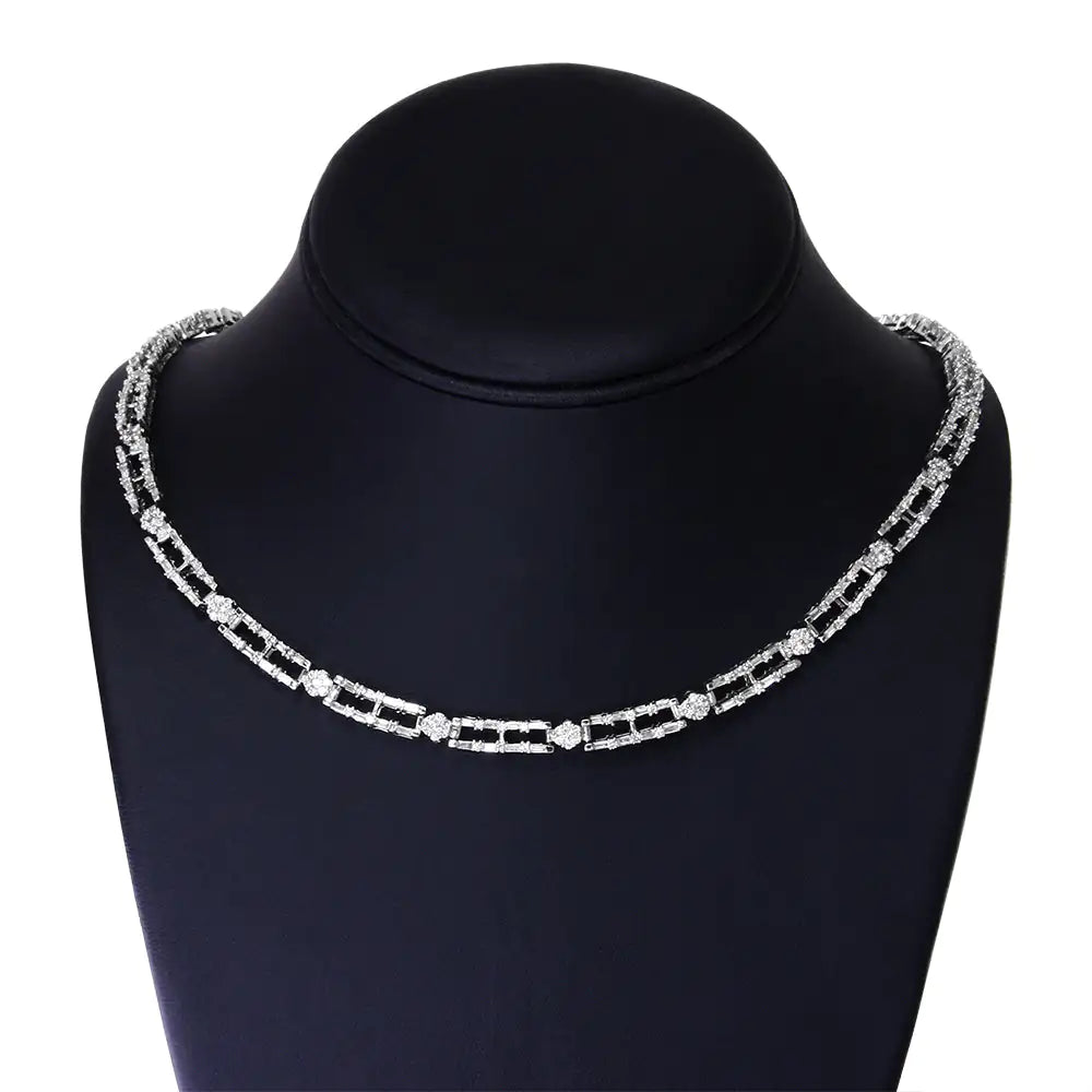 Collier ras du cou certifié AGS en or blanc 14 carats avec barre alternée de diamants de 8 1/2 carats et maillons floraux de 45,7 cm (couleur GH, clarté SI2-I1)