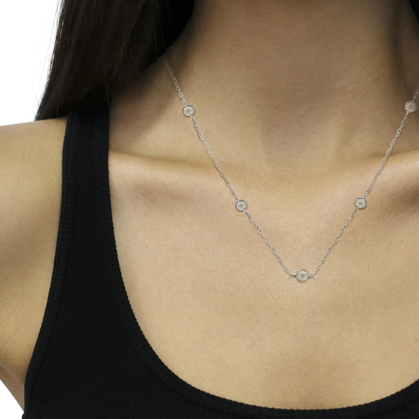 Collier station de diamants en argent sterling (1/2 carat au total, couleur IJ, clarté I1-I2)